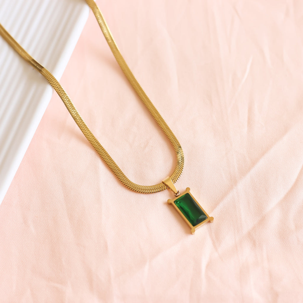 Snake Chain with Emerald Stone Pendant