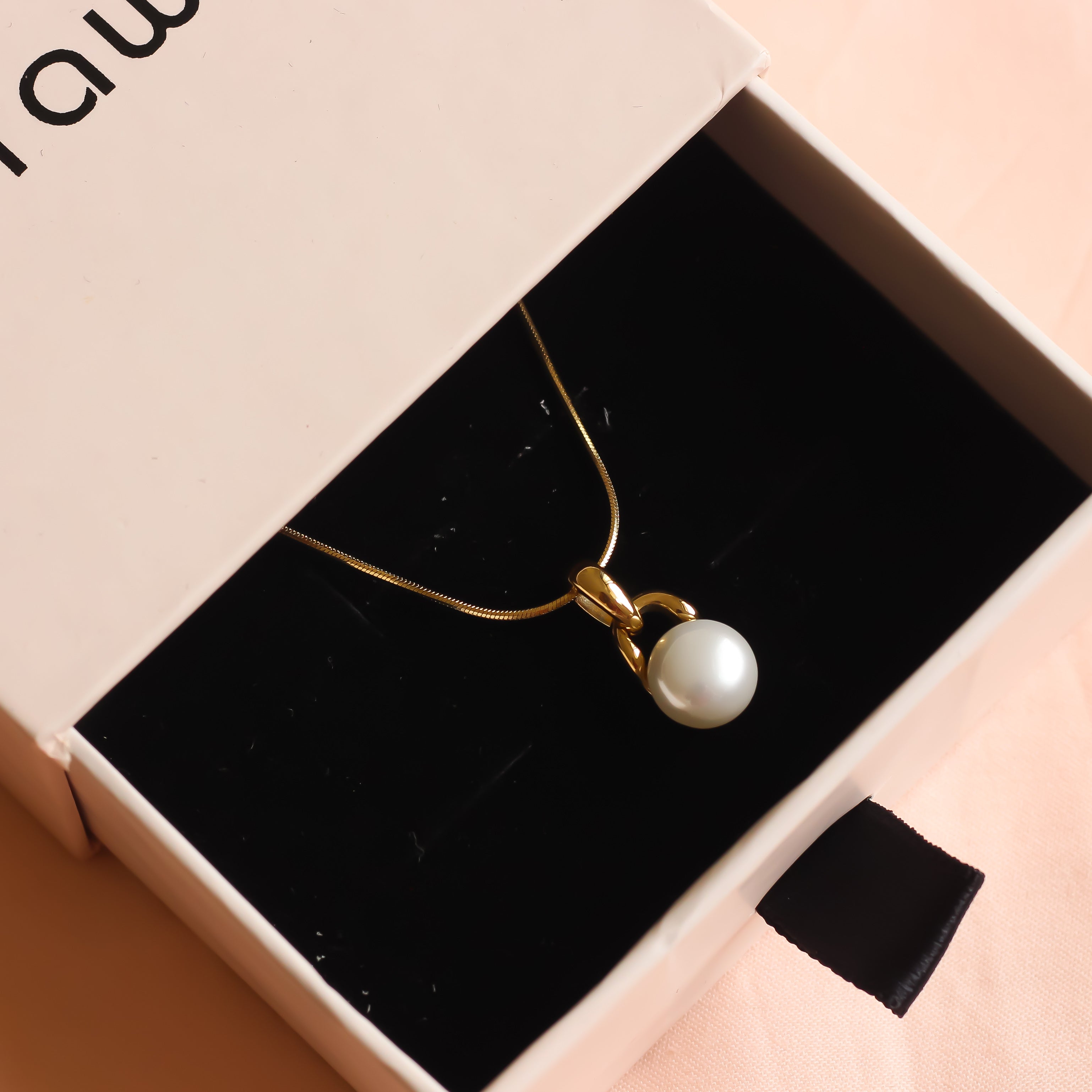 Pearlia Necklace 316 stainless steel