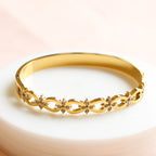 Classic Coral Bracelet