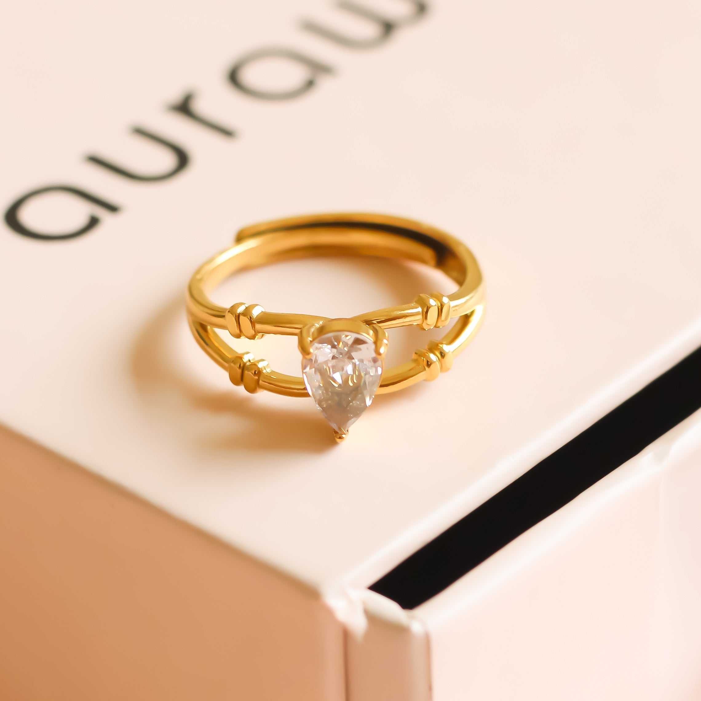 Elisa Ring | Adjustable