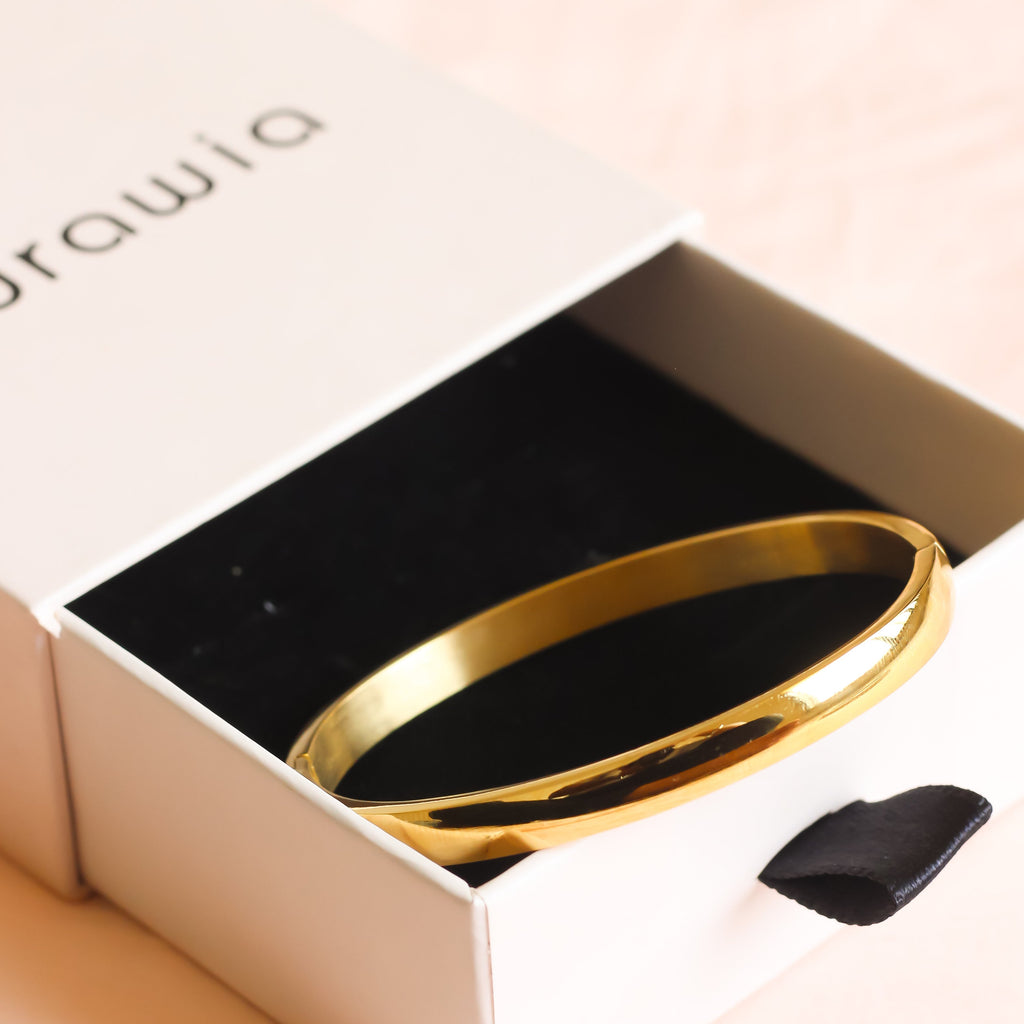 Classic Gold Bangle