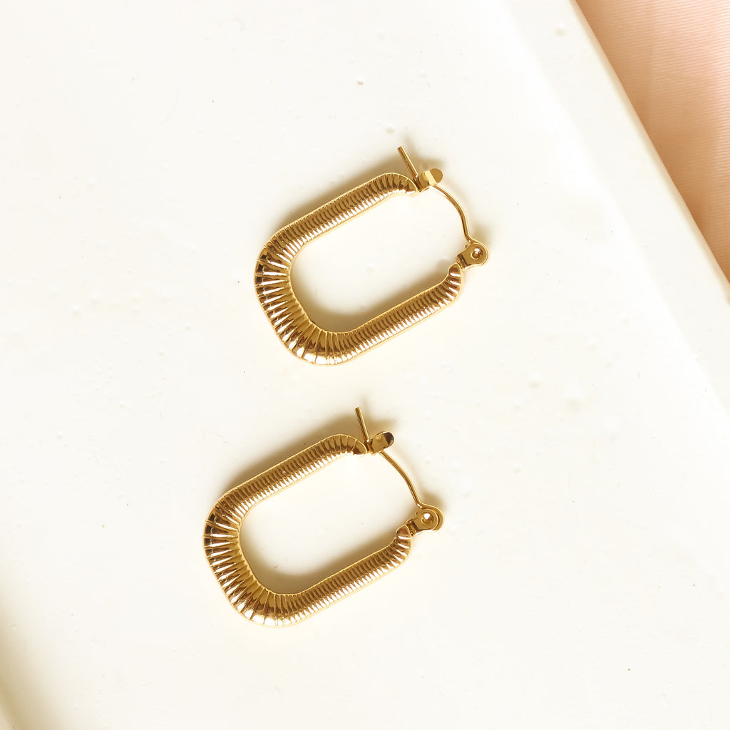 Minimalist Wear Hoops