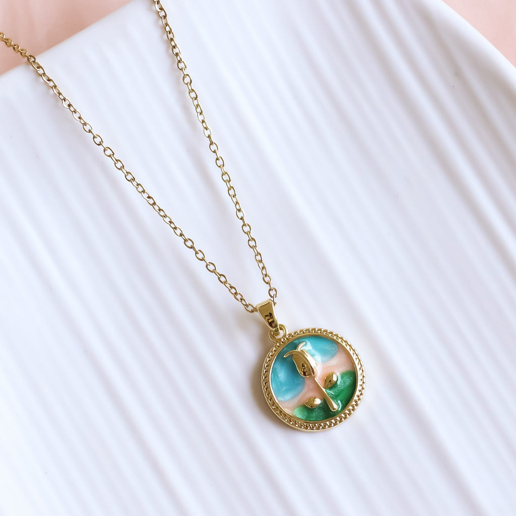 Dainty Rose Necklace
