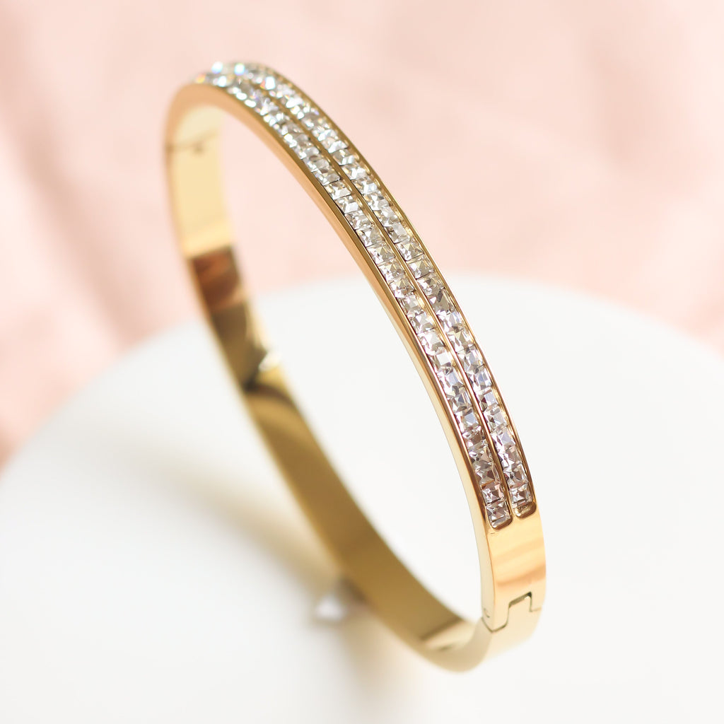 Lily Crystal Bracelet