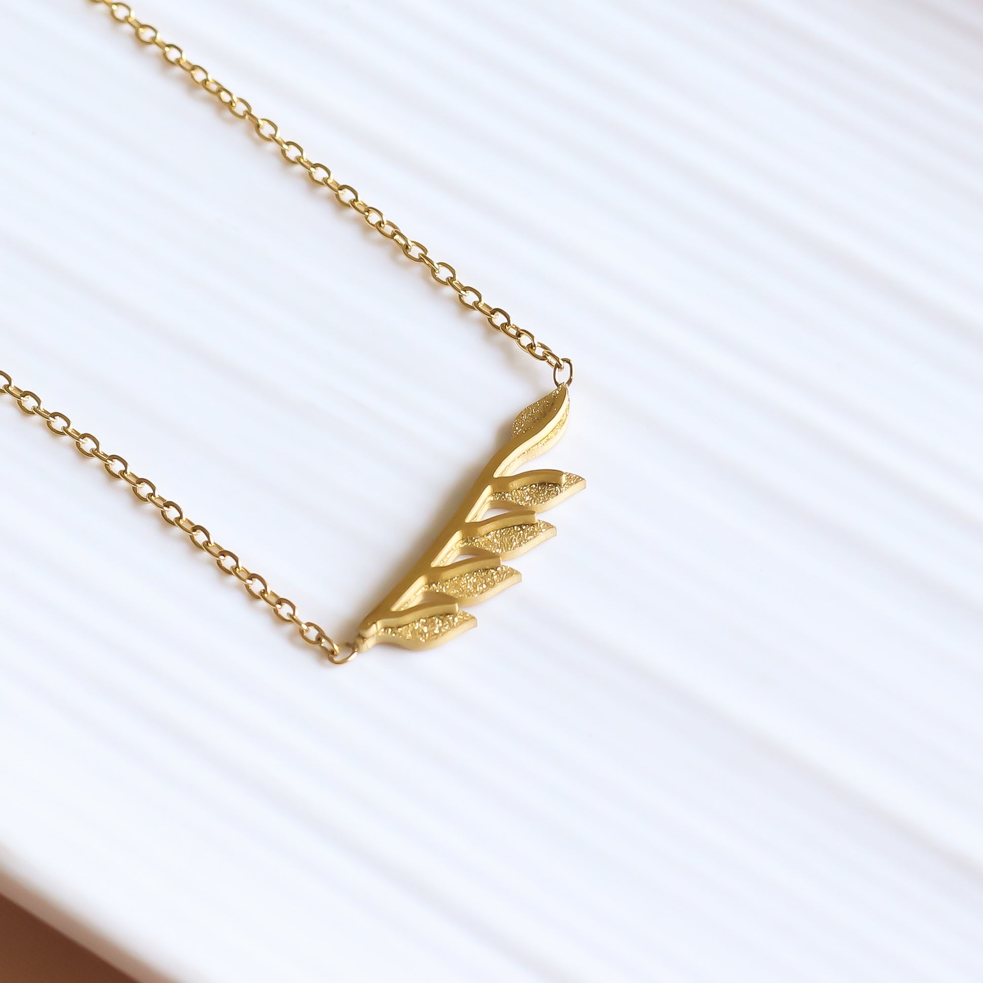 Classic Elite Necklace 316 stainless