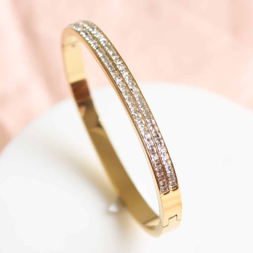 Lily Crystal Bracelet