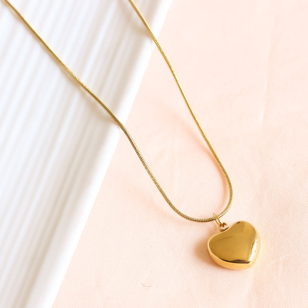 Heart Clair Necklace