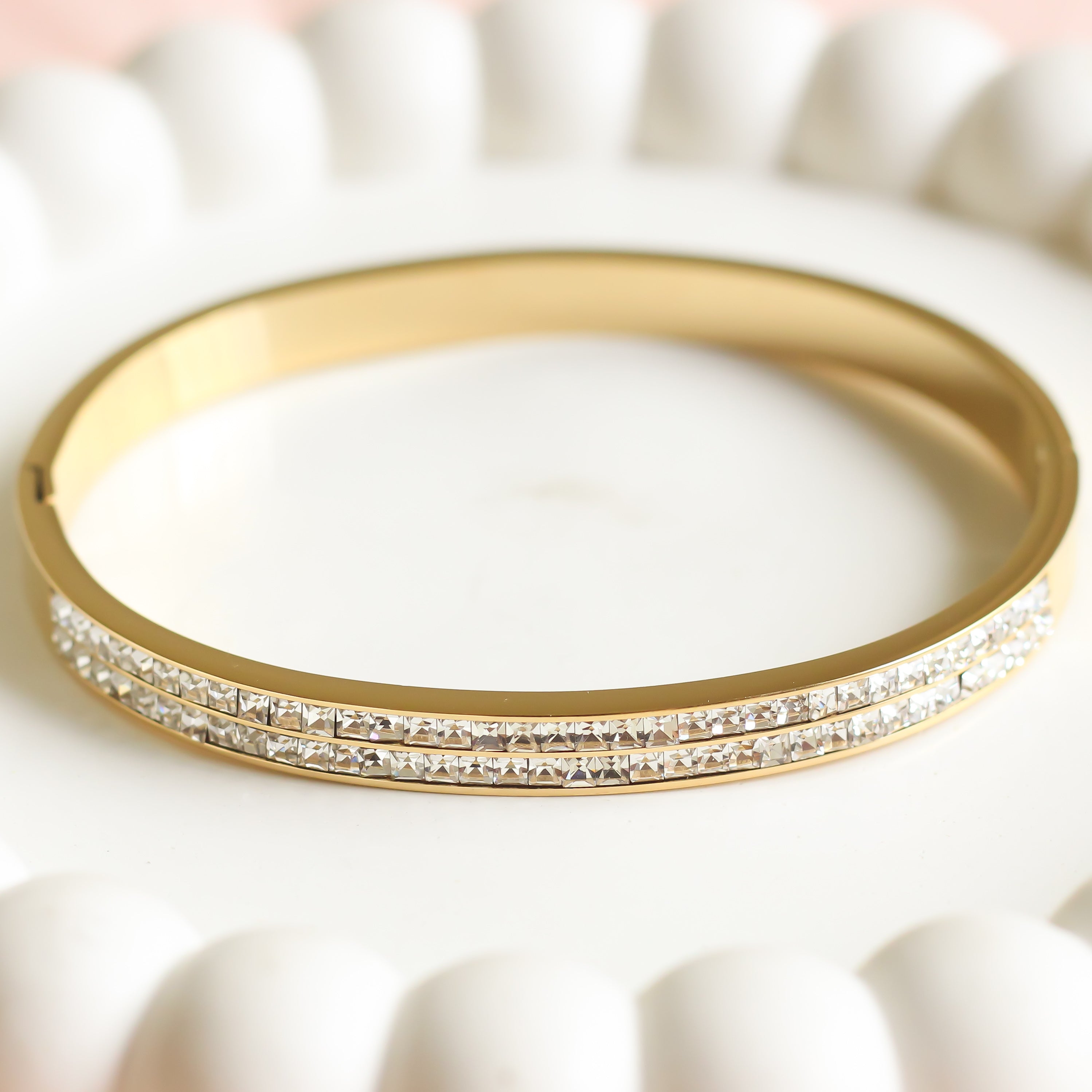 Lily Crystal Bracelet