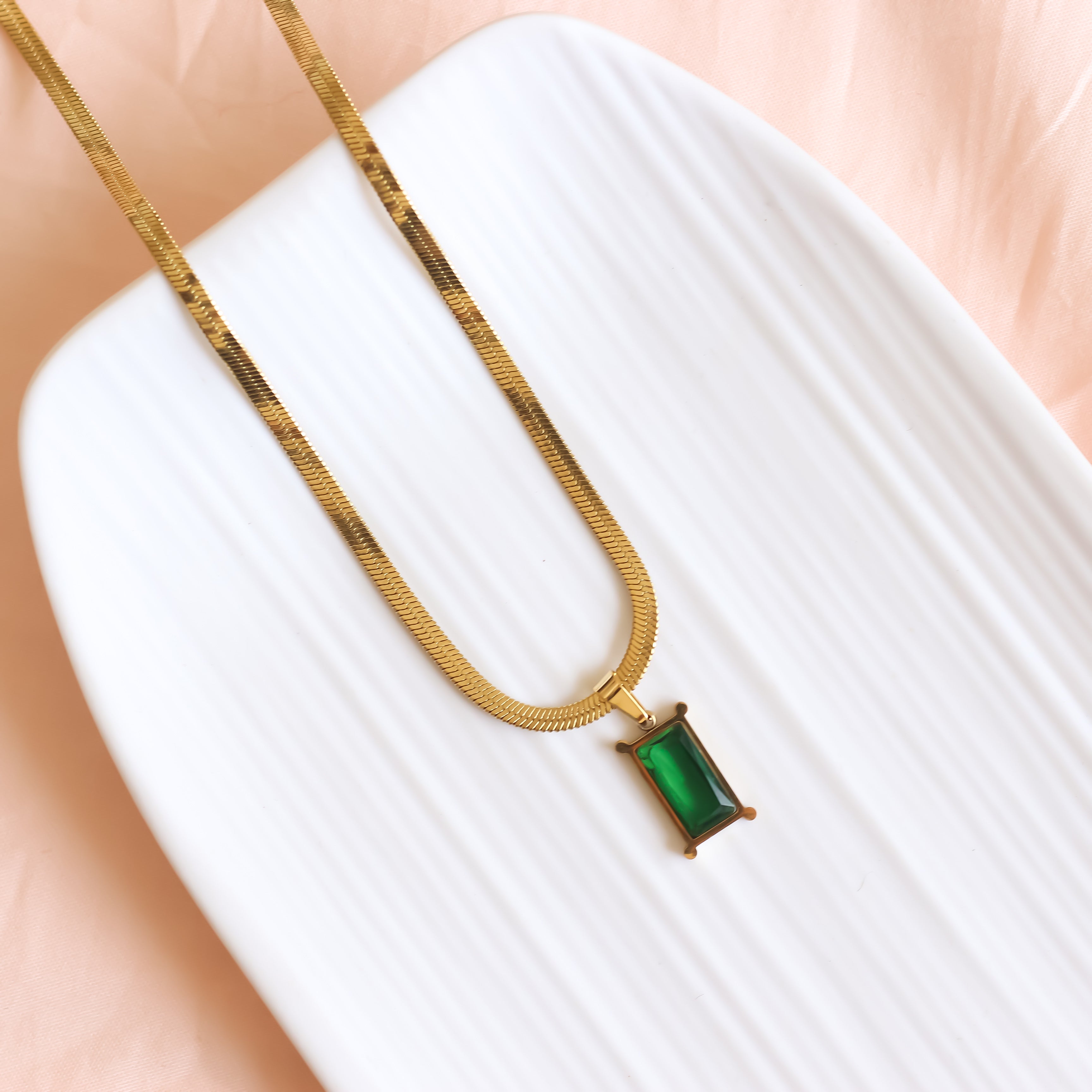 Snake Chain with Emerald Stone Pendant