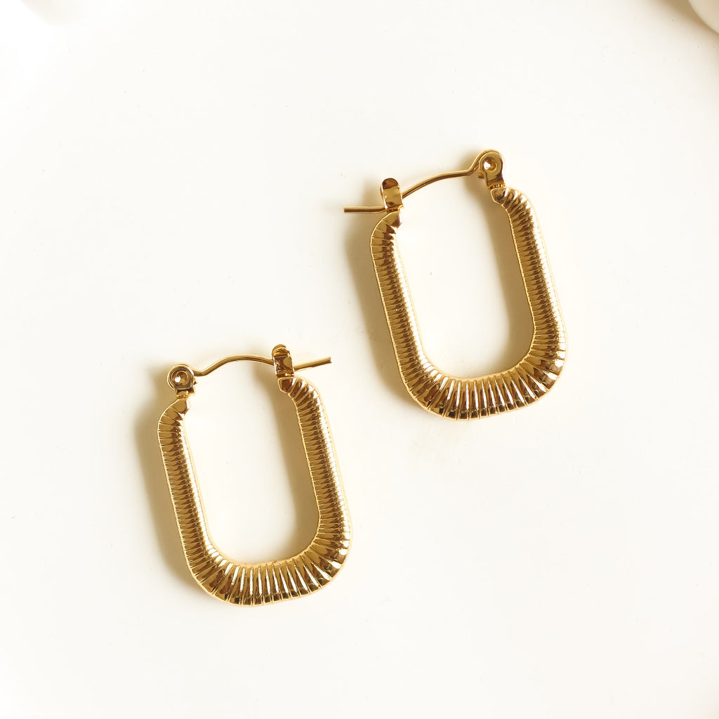 Minimalist Wear Hoops