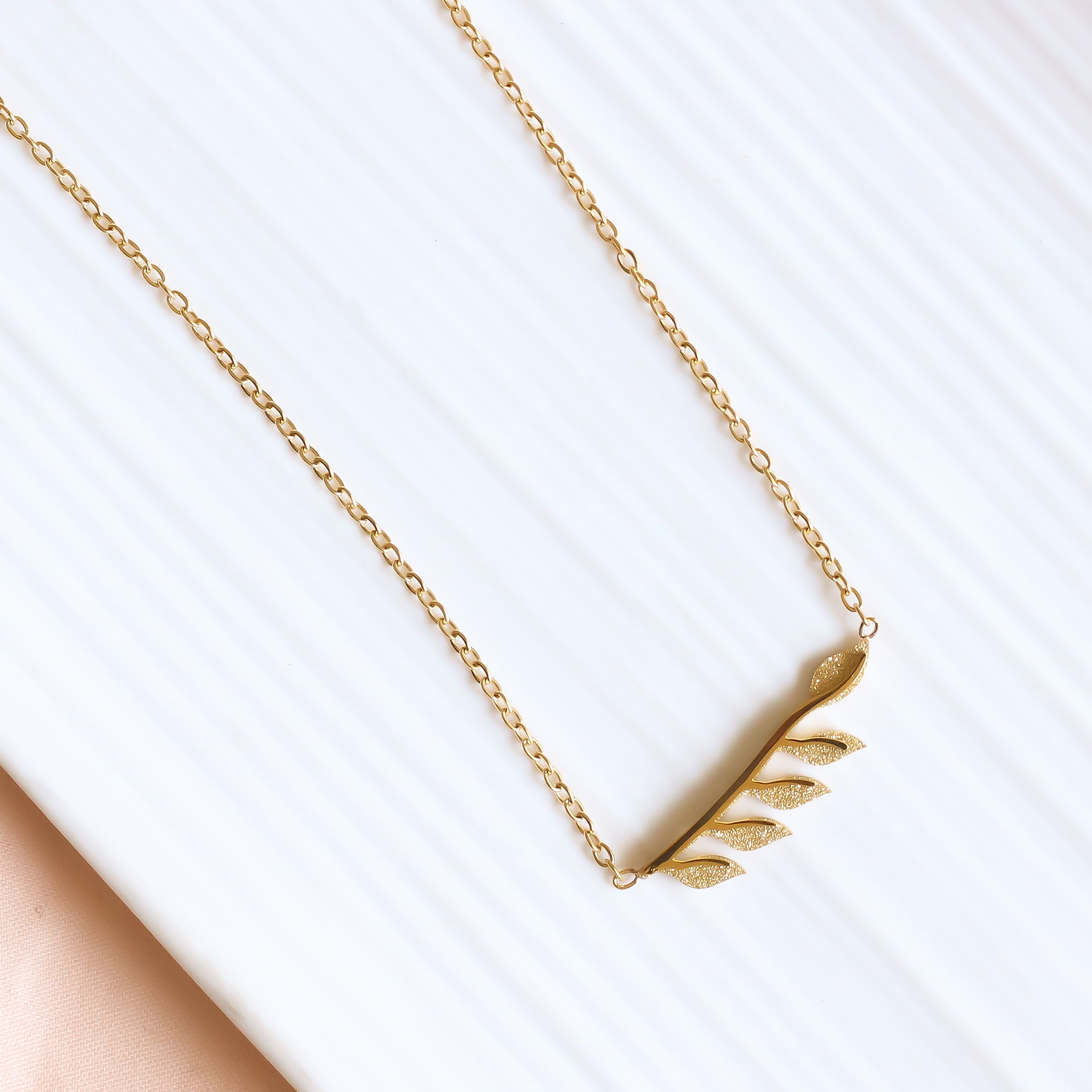 Classic Elite Necklace 316 stainless