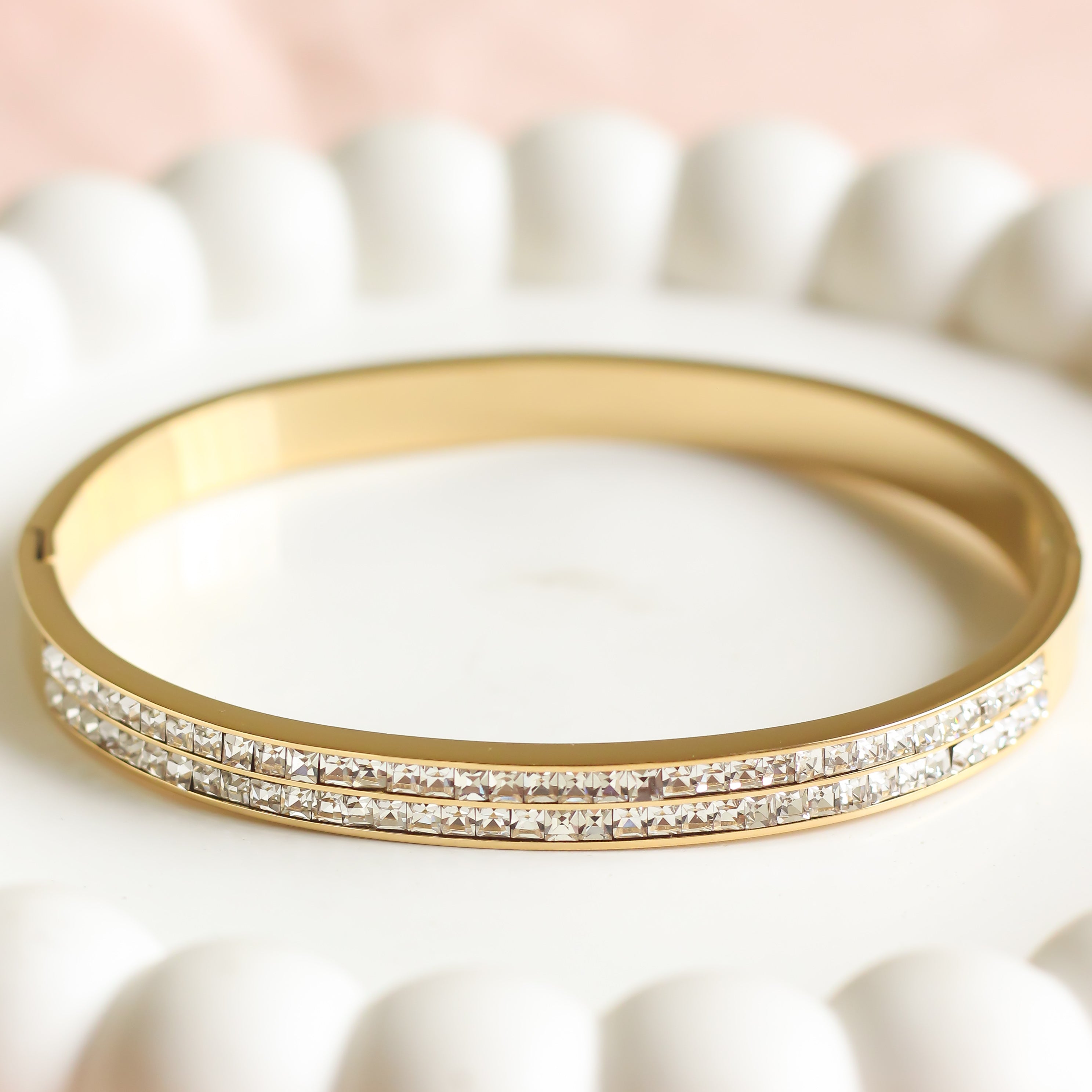 Lily Crystal Bracelet