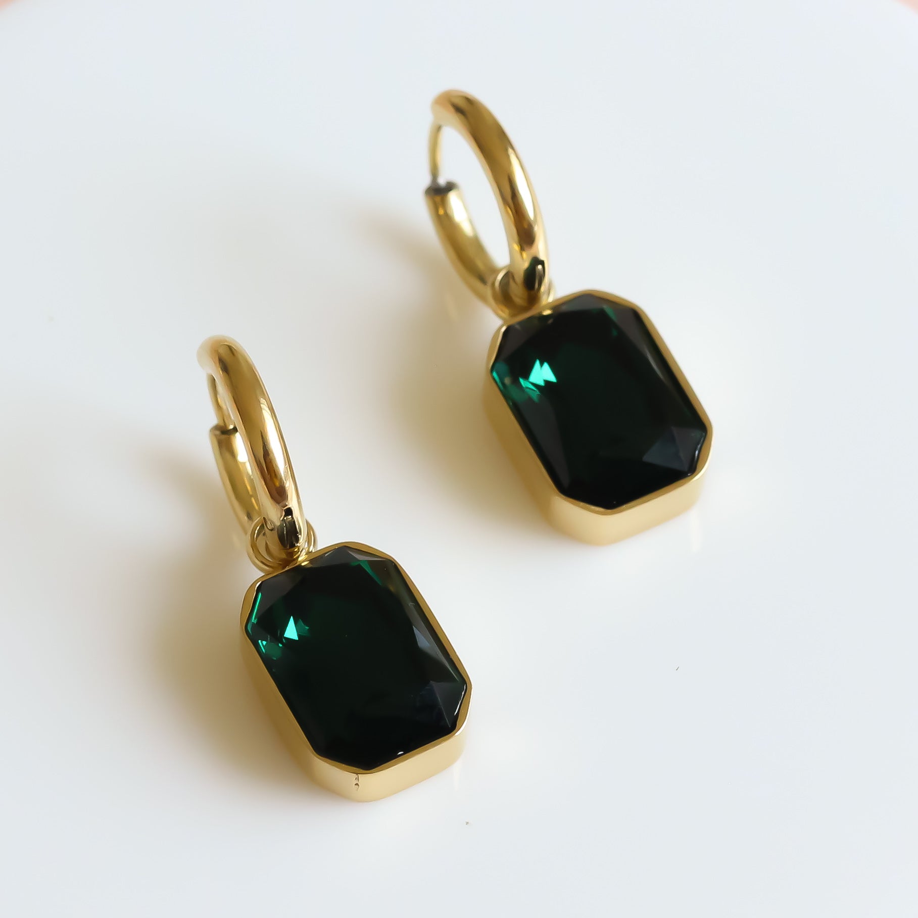 Emerald Gold Drop Earrings 18k gold plated