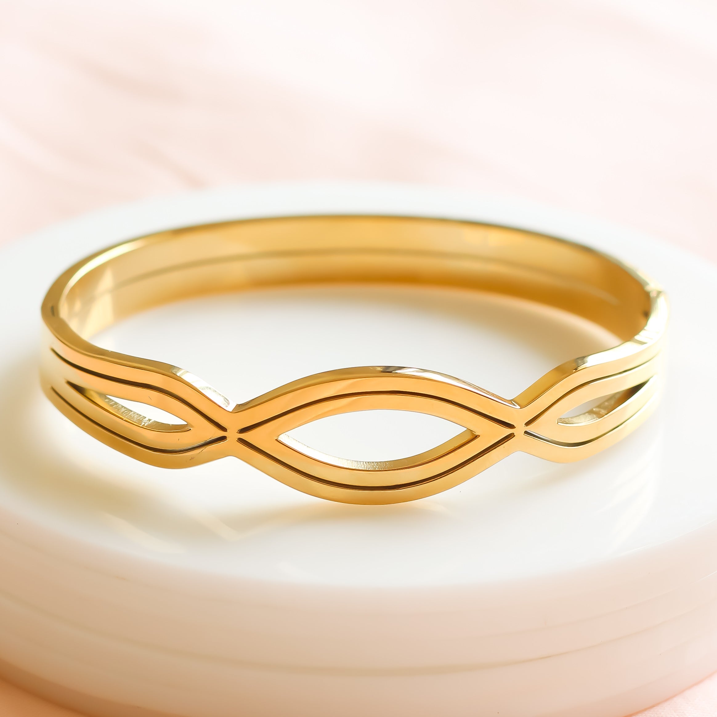 Swirl Bracelet