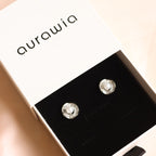 Pearl Daisy Studs