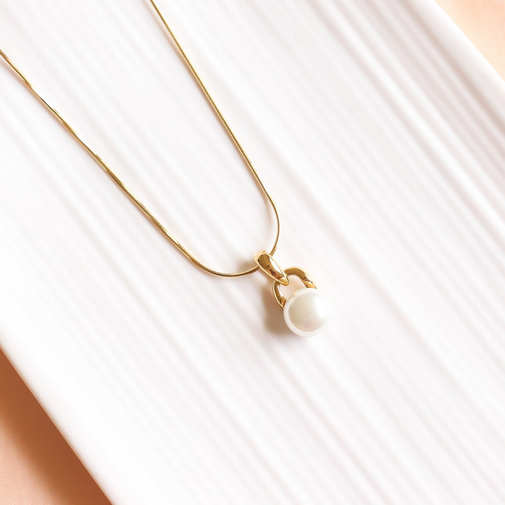 Pearlia Necklace 316 stainless steel
