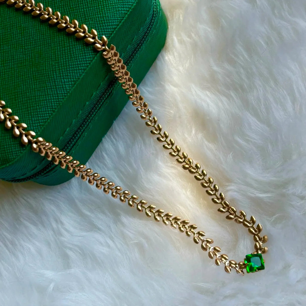 Green Gem Pendant Necklace