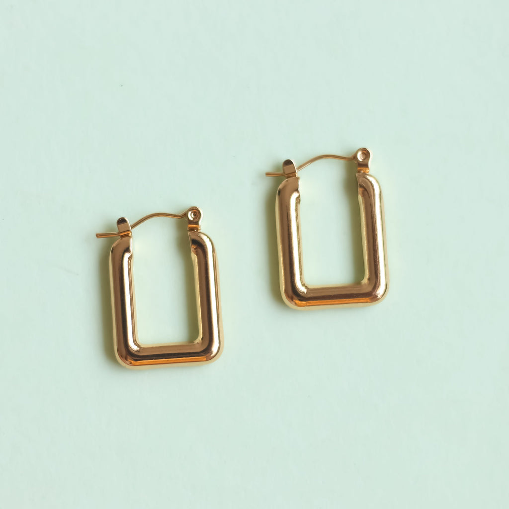 Minimal Golden Hoops