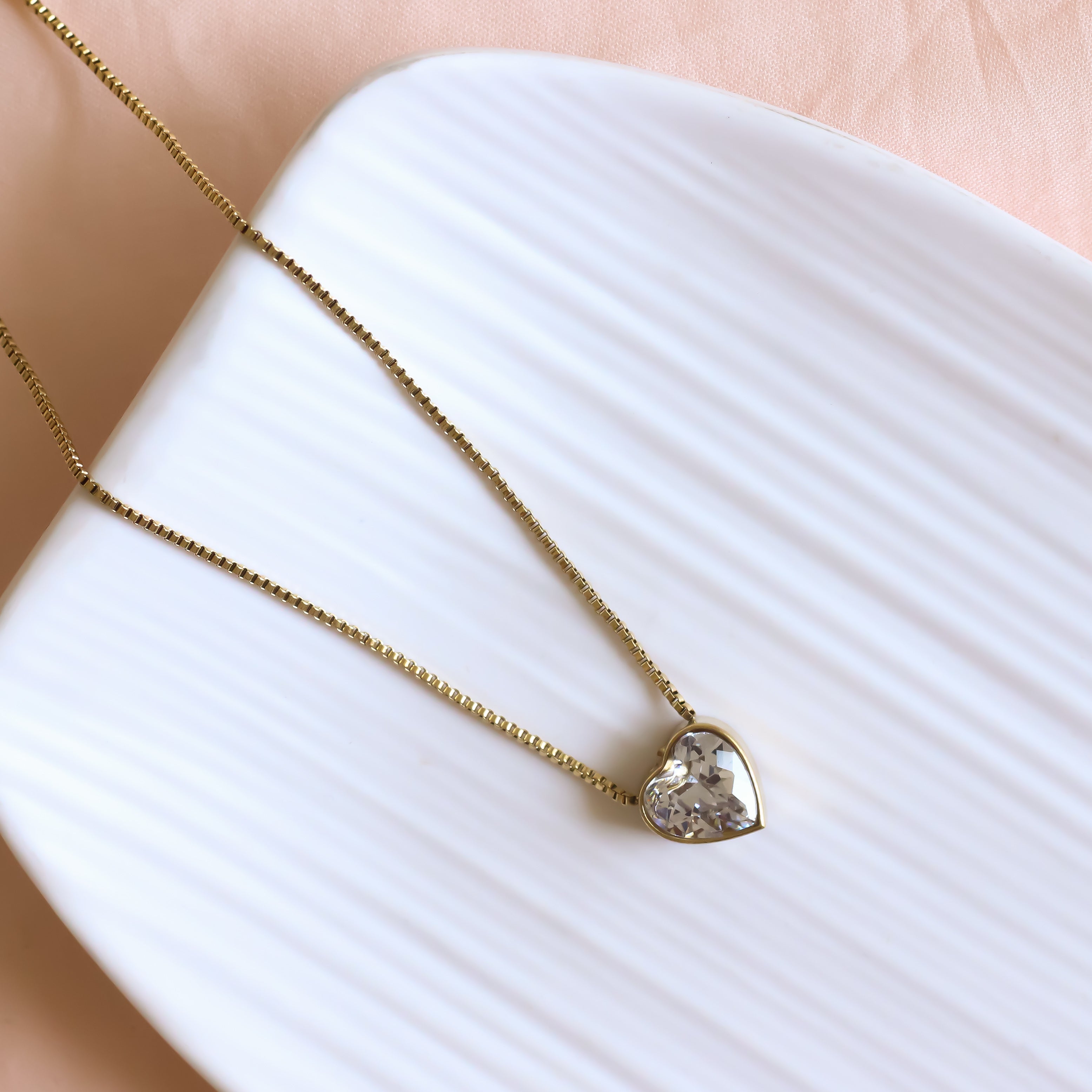 Heart Solitaire Necklace