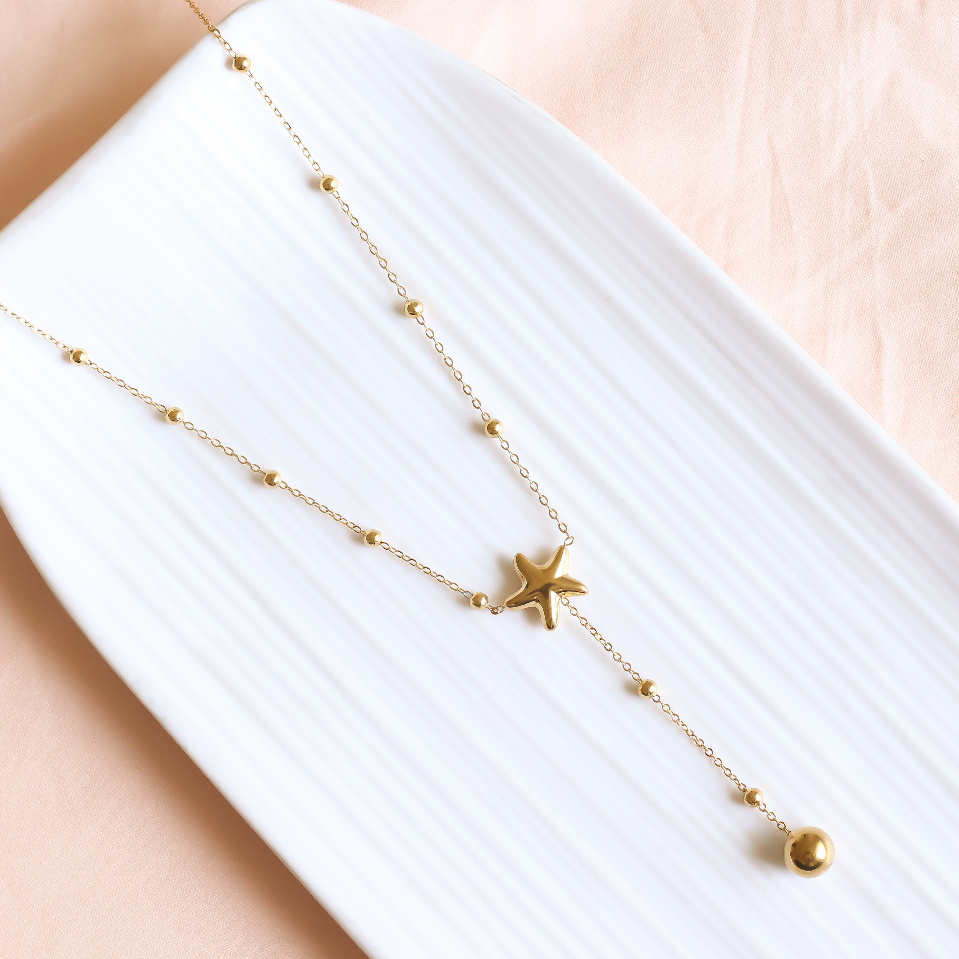 Star Elle Necklace